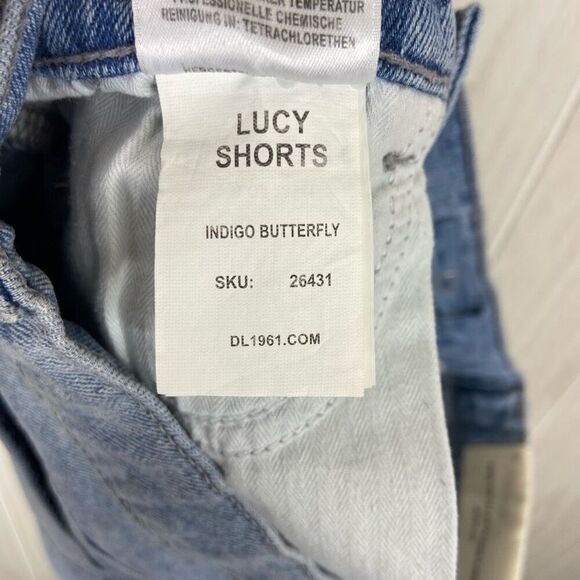 DL1961 Girls Shorts Jean Denim Lucy Embroidered Butterfly Size 16 Stretch NWT - Picture 7 of 7